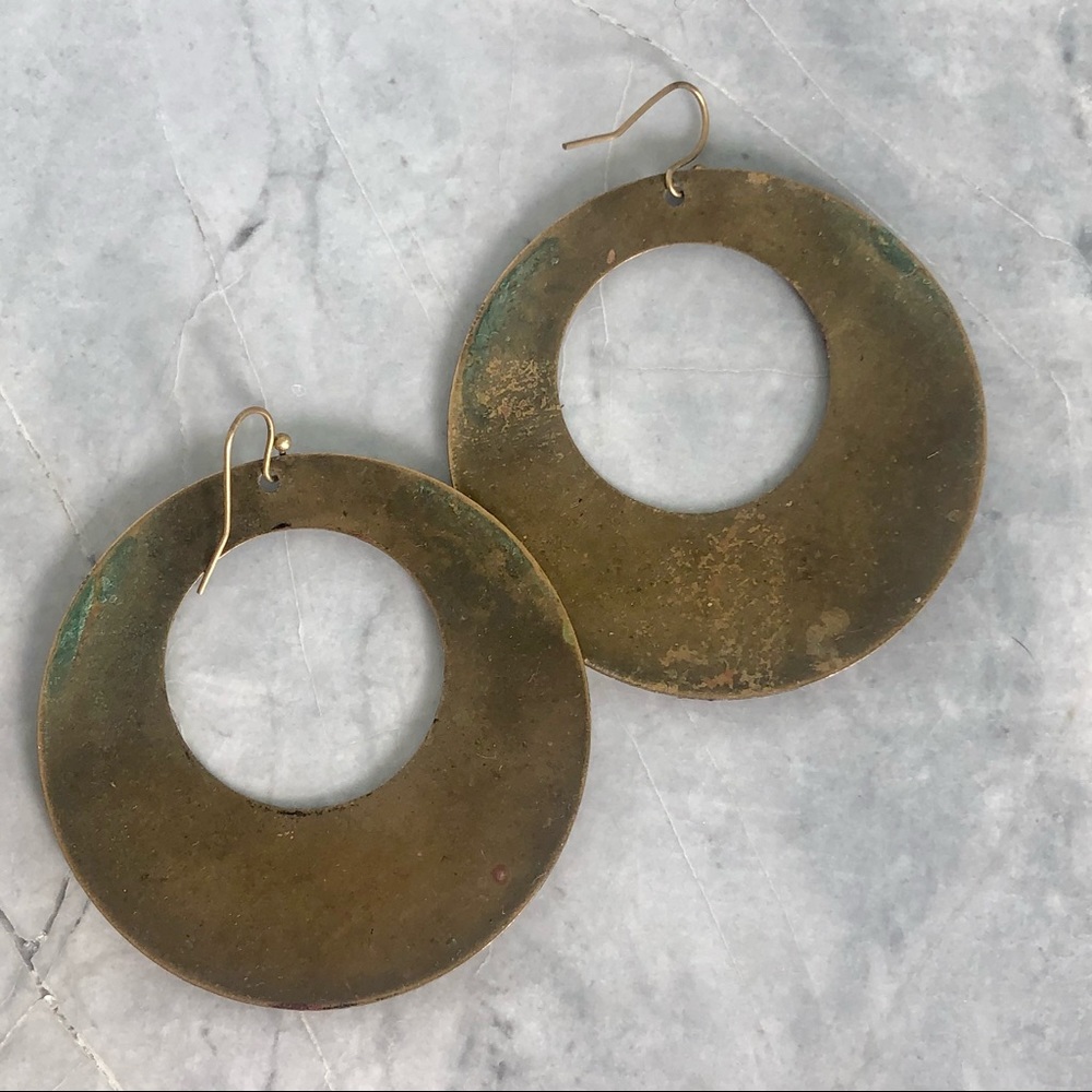 Red metal hoops - Picture 2 of 2